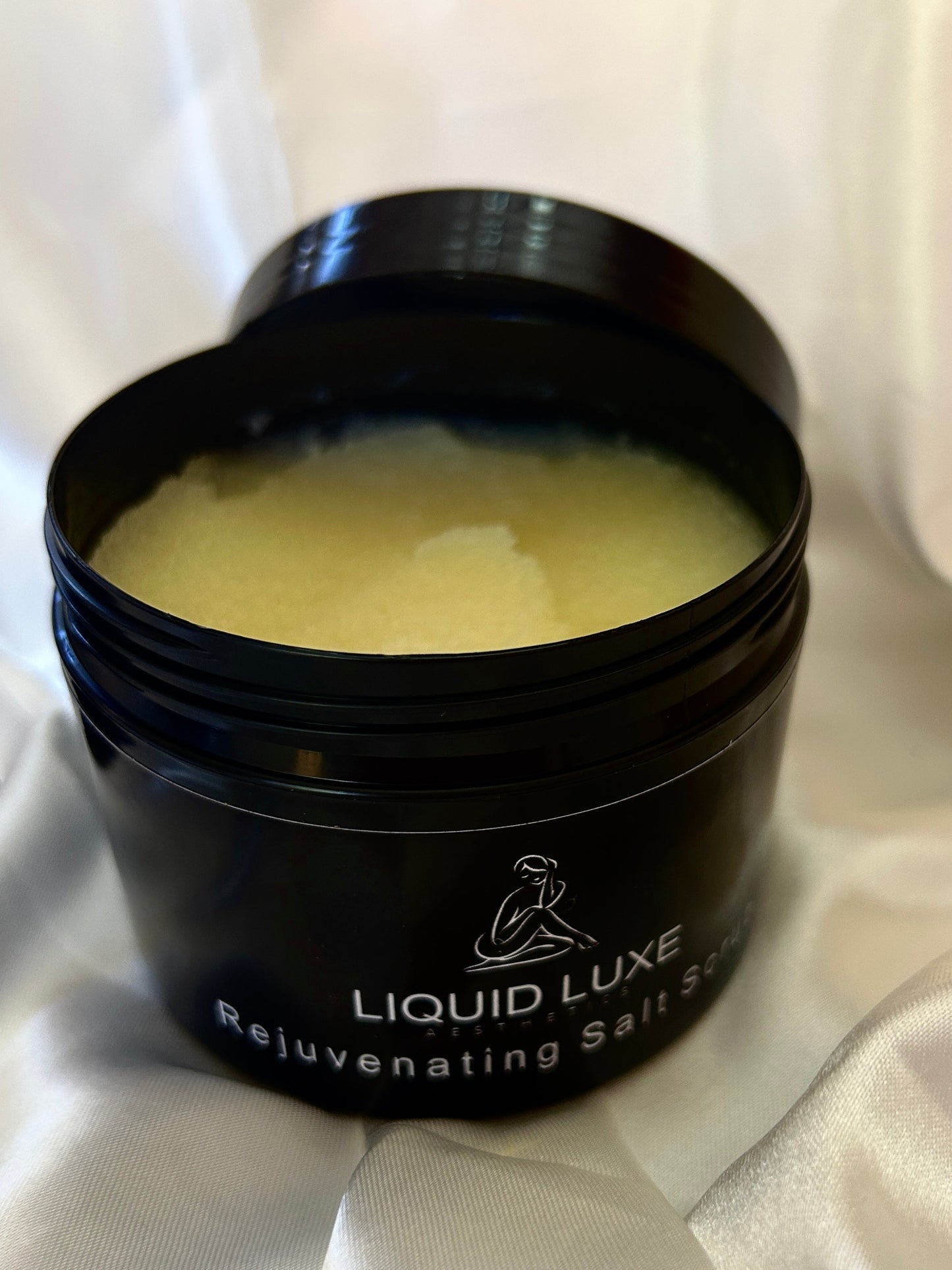 Rejuvenating Salt Scrub